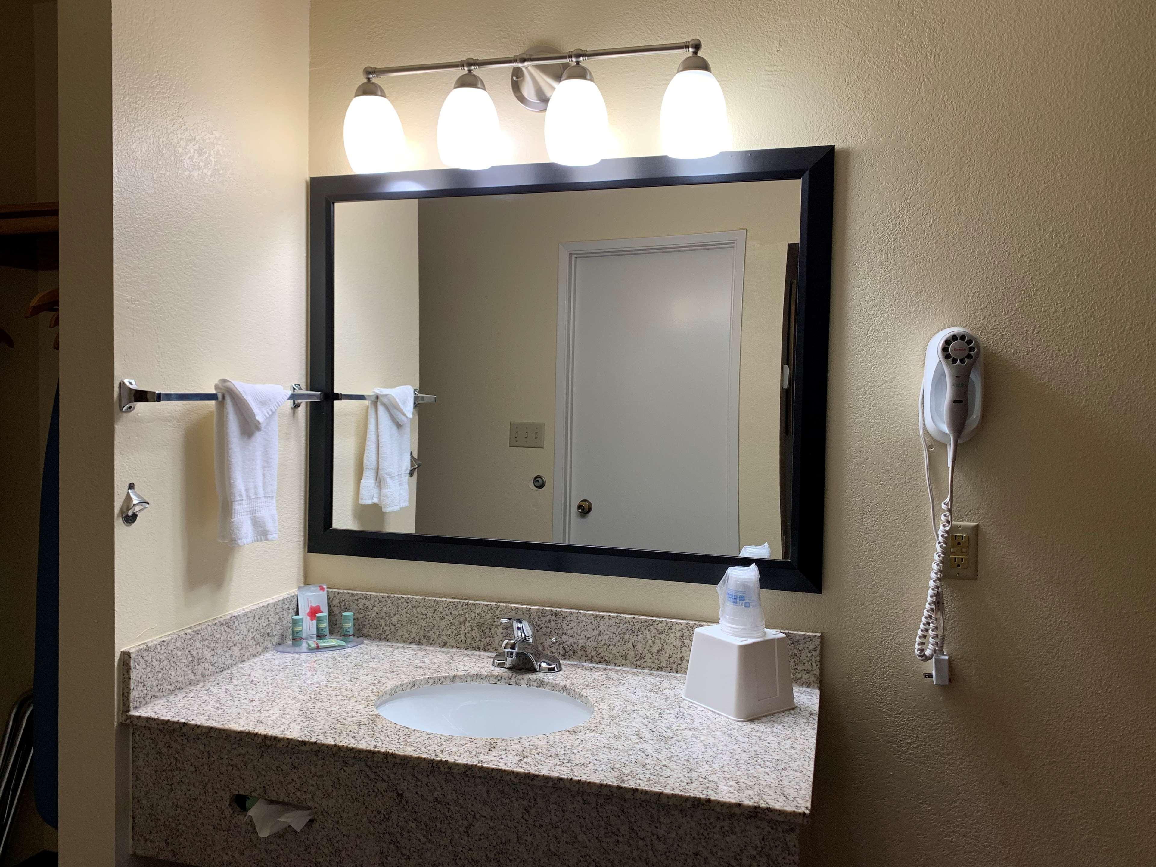 Best Western Desert Oasis Ehrenberg Екстериор снимка