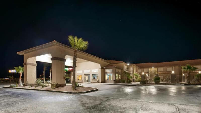 Best Western Desert Oasis Ehrenberg Екстериор снимка